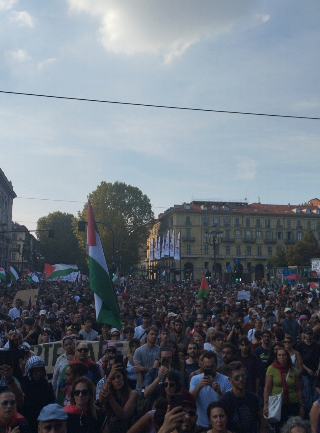 Manifestazione regionale, in 5 mila sfilano per la Palestina